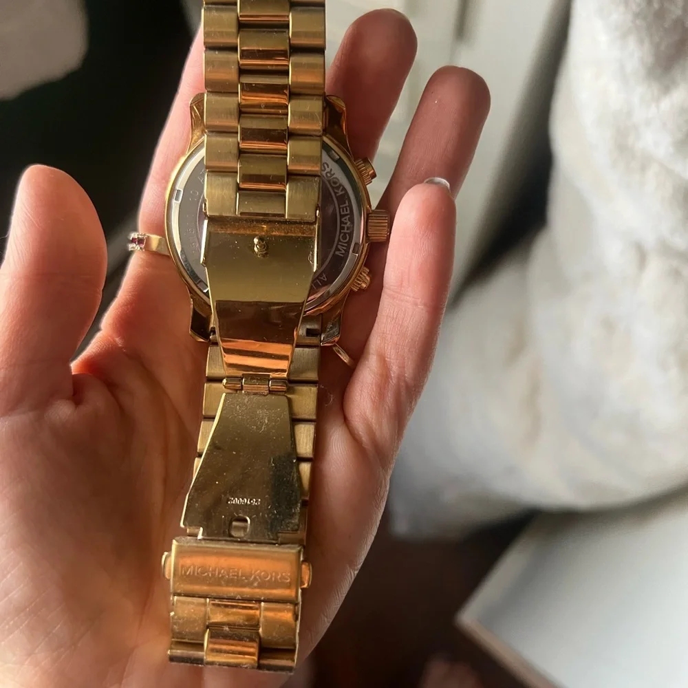 Michael Kors Men’s Gold-Tone Chronograph Watch - Picture 5 of 5